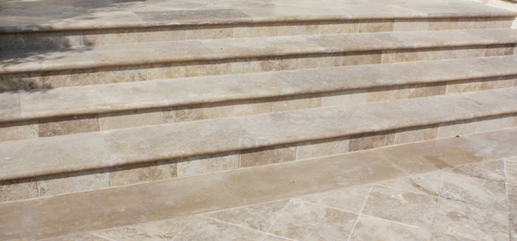 Indian Wells Beige Travertine Paver Repair